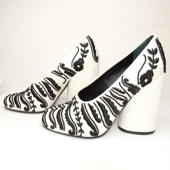 💥SOLD💥 TORY BURCH Lucia Pumps Embroidered Heels - Picture 3 of 10